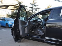 2014款沃尔沃XC60  全系现车现金优惠