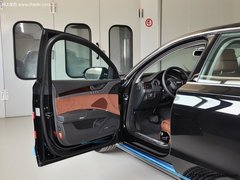 新款奥迪A8L 现车限时限量低价可分期