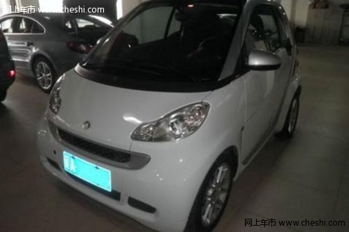 二手奔驰Smart 1.0L MHD硬顶激情版多少钱啊