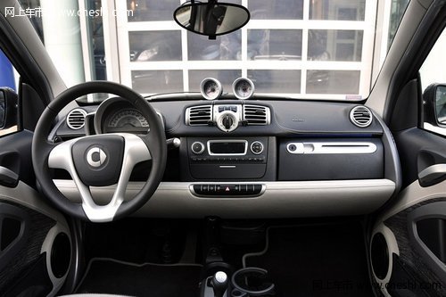 奔驰smart敞篷版车型最新介绍