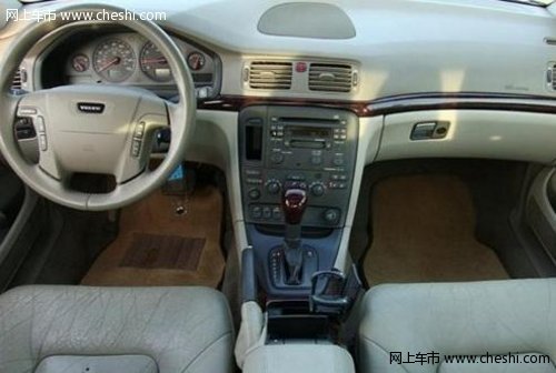 2003款第一代沃尔沃S80改款车型说明