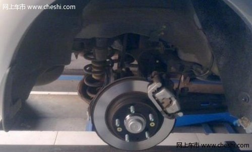 奔腾B50改装轮胎详细过程作业【图】