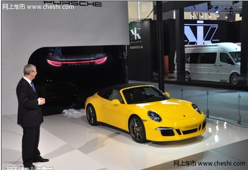 全新保时捷911 Carrera 4广州车展发布