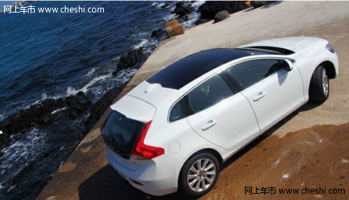 既运动又舒适 VOLVO V40全新感受