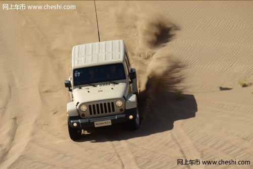 2012款Jeep牧马人 - 沙漠越野体验