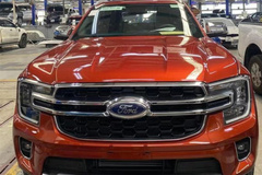 福特全新硬派SUV实拍！尺寸大幅提升/年内国产开售