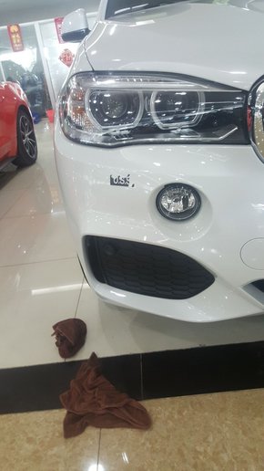2016款宝马X5  十足更动感SUV中高雅气质-图3