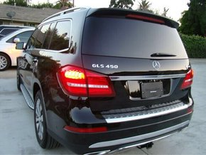 17新款奔馳GLS450現(xiàn)車最低價(jià) 七月最惠售-圖4