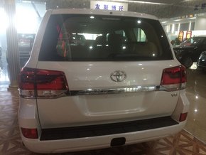 2016款豐田酷路澤4000 陸巡越野獨(dú)領(lǐng)風(fēng)騷-圖5