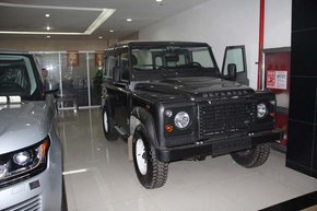 路虎卫士现车110/90版 黑/白/绿港口价格-图5