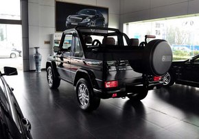 新款奔驰G350颜色齐 巅峰促销大晒底价