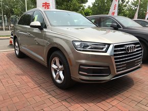 2017款奥迪Q7现车 极奢内饰越野性能升级-图7