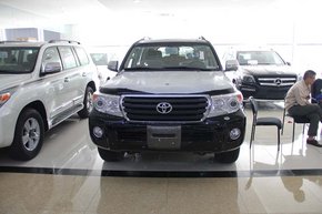 15豐田蘭德酷路澤4000 現(xiàn)車底價清倉甩賣-圖4