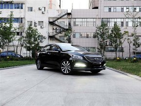 現(xiàn)代名圖韓系優(yōu)惠7萬 超值家用霸氣回饋-圖3