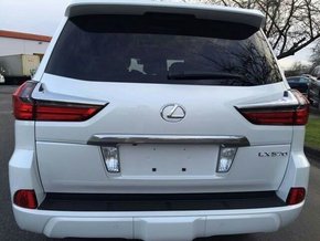 16款雷克萨斯LX570价格 凌志现车随时提-图4
