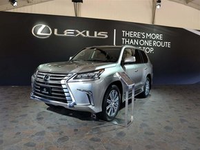 雷克萨斯LX570中东/加版 尖端LX570现车-图4