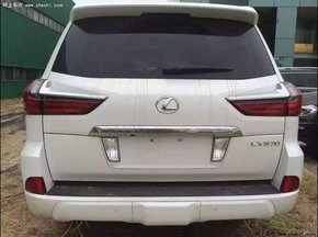 16雷克萨斯LX570加版 八座顶配157万现车-图4