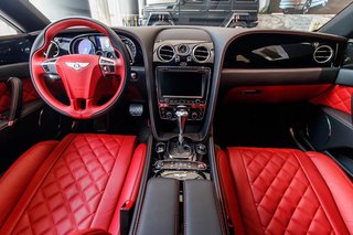 18款宾利飞驰V8S直销 本家现车特价出2台-图5