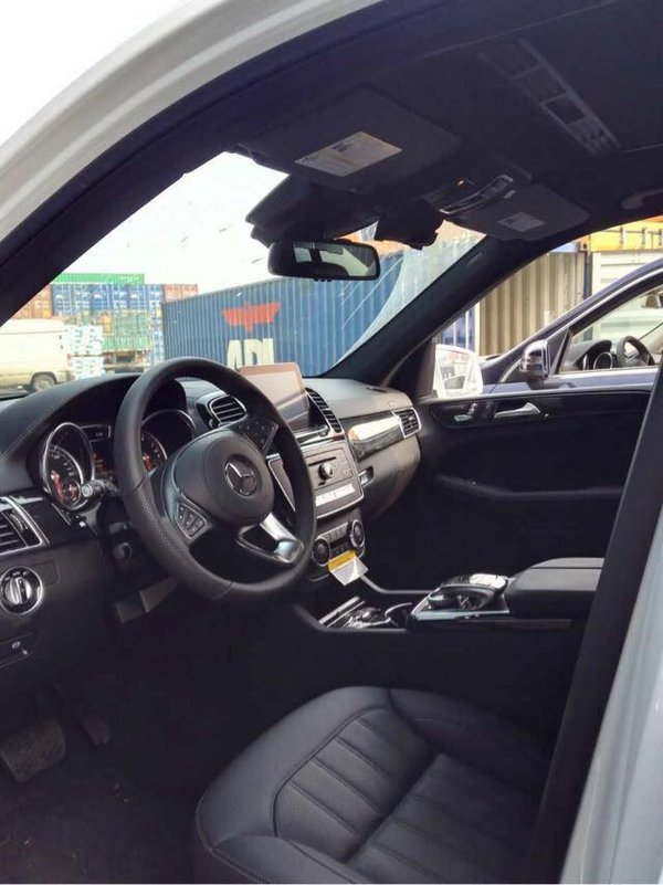 2017款奔馳GLS450現(xiàn)車 爆降體驗新年新惠-圖6