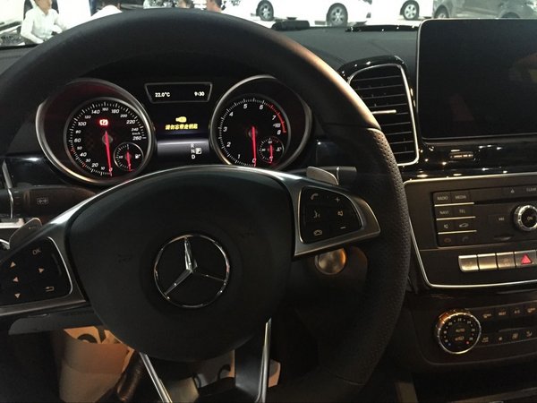 17款加版奔驰GLE43coupe AMG爆底99万享-图6