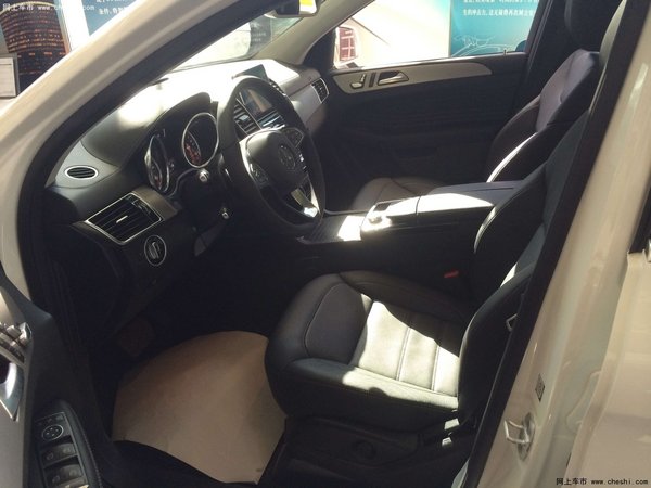 2016款奔驰GLE320特价  舒适与动能并存-图7
