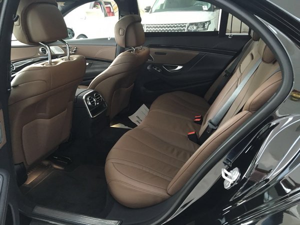 2017款奔驰S550e加版 运动范十足零利润-图9