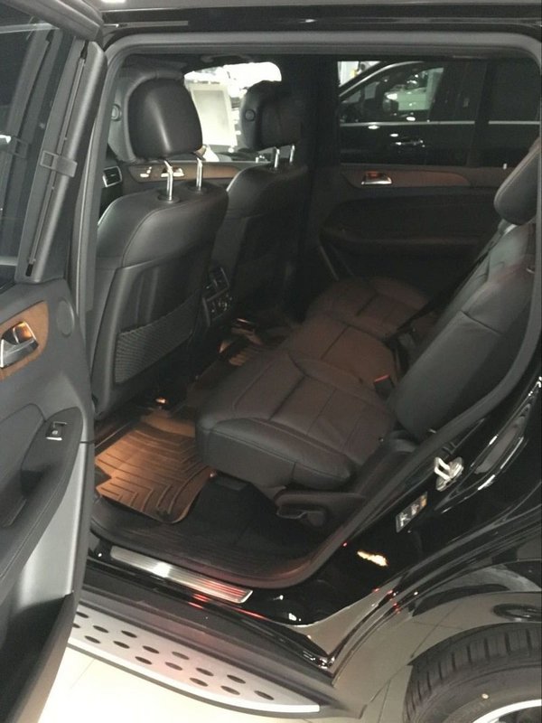 17款奔馳GLS450行情 天津港現(xiàn)車最低報(bào)價(jià)-圖8
