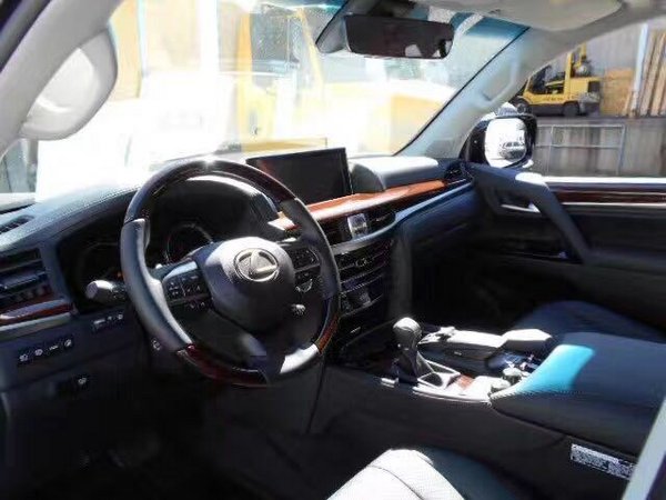 17款雷克薩斯LX570 凌志SUV熱銷理由解析-圖7