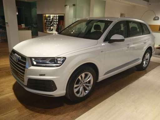 2017款奥迪Q7现车2.0T 65万真皮座椅惠享高清图片