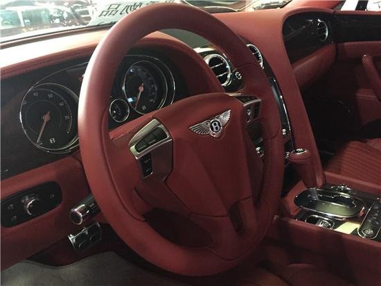 2017款宾利飞驰4.0TV8 最便宜价格235万-图6