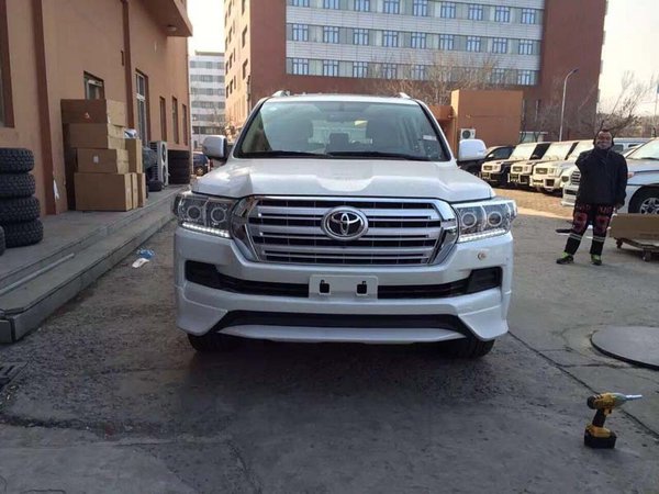 2016款豐田酷路澤4000 新車到港真實(shí)報(bào)價(jià)-圖1