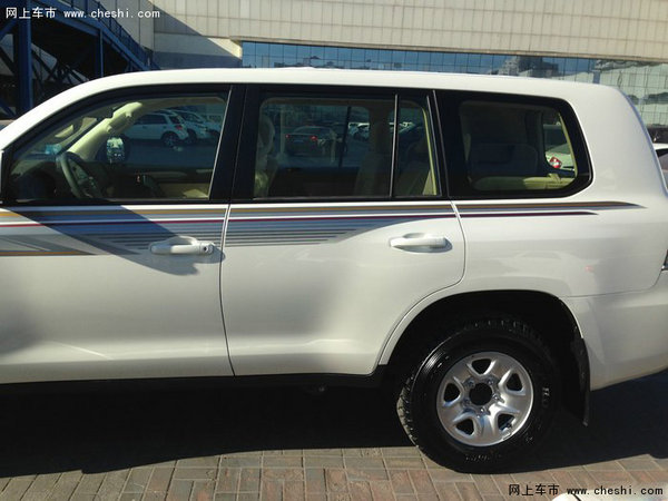 2016款豐田酷路澤4000 陸巡現(xiàn)車底價嗨購-圖5