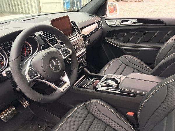 2017款奔驰GLS63AMG  奢华越野GLS不平凡-图7
