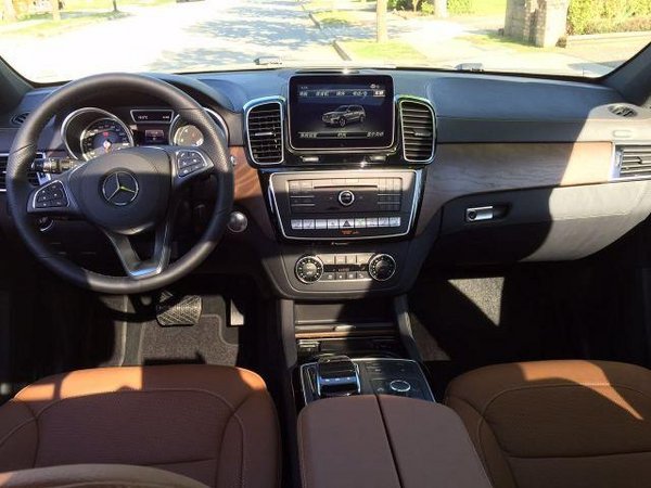 17款奔馳GLS450/GLS550  0首付特價(jià)訂車-圖4