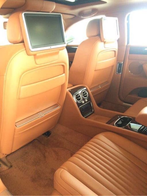 17款宾利飞驰4.0 品质越野享受极致奢华-图6