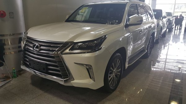 17款雷克薩斯LX570 全國分期購車無壓力-圖2