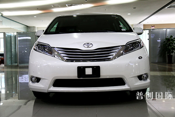 2016款丰田塞纳商务现车 精选内装新报价-图1