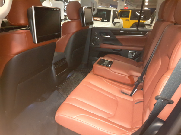 17雷克萨斯LX570 豪华配置现车低价出售-图6