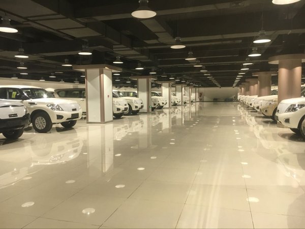 17款日產(chǎn)尼桑途樂Y62 日系越野氣質(zhì)磅礴-圖4