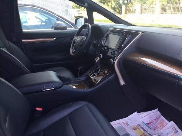 2016款豐田埃爾法 訂車98萬起感受豪華車-圖6