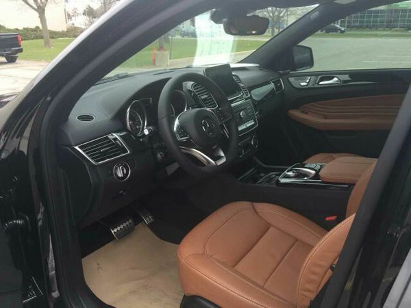 17款奔馳GLE450coupe  87萬停產(chǎn)少量現(xiàn)車-圖4