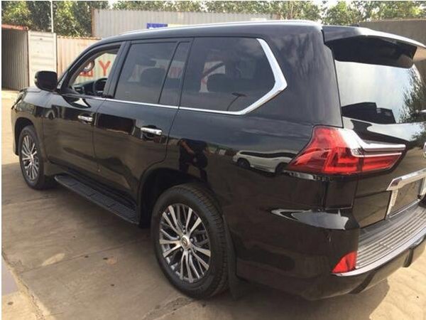 16款雷克萨斯LX570现车最新报价 颜色齐-图3