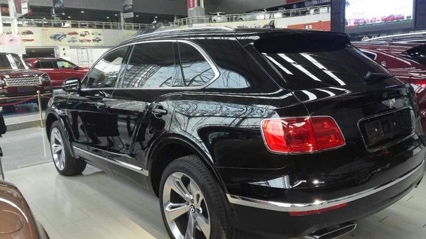 宾利添越SUV深受车友追捧 酬宾折扣来袭-图4