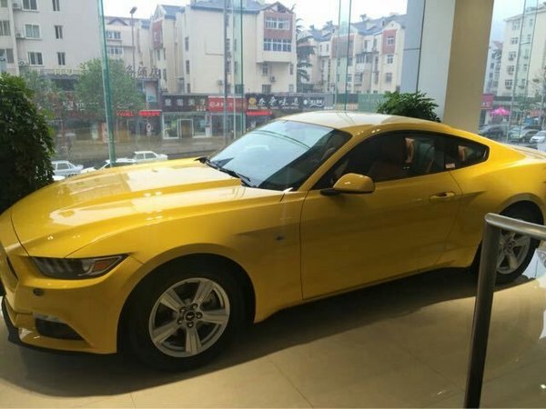 福特野馬分期貸款 29萬(wàn)起開跑車約會(huì)七夕-圖3