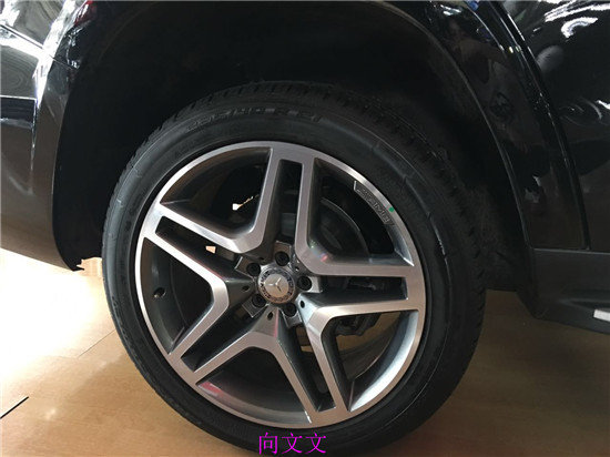 2017款奔馳GLS450 行情配置優(yōu)惠價132萬-圖3