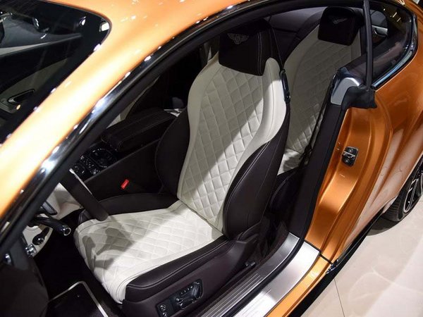2016款宾利欧陆GT 风华绝代体验豪车品质-图6