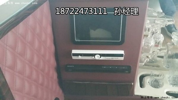 福特E350定制房车 展厅实拍E350双拼内舱-图8