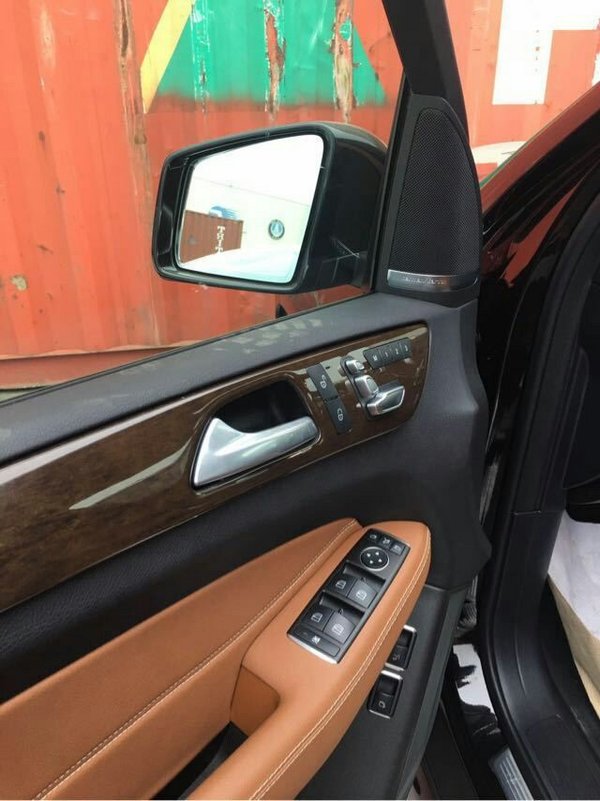 地表最強高性能SUV 17款奔馳GLS450降價-圖9