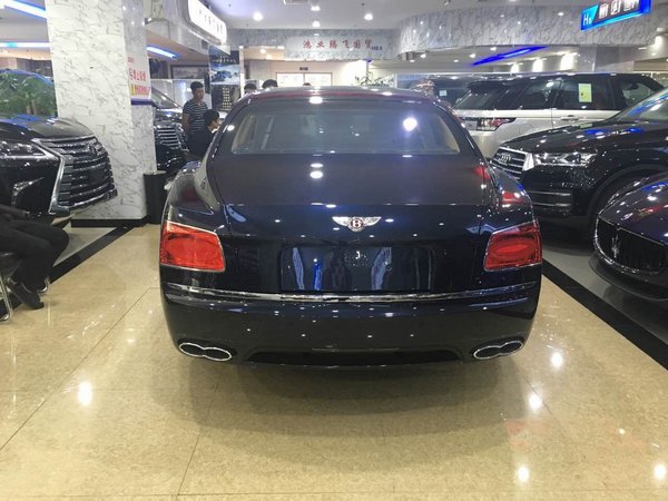 2016款宾利飞驰V8现车 4.0T飞驰劲促底惠-图4