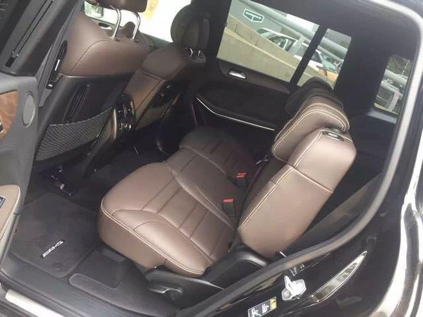 2017款奔驰GLS63现车特卖 AMG黑色配置包-图6